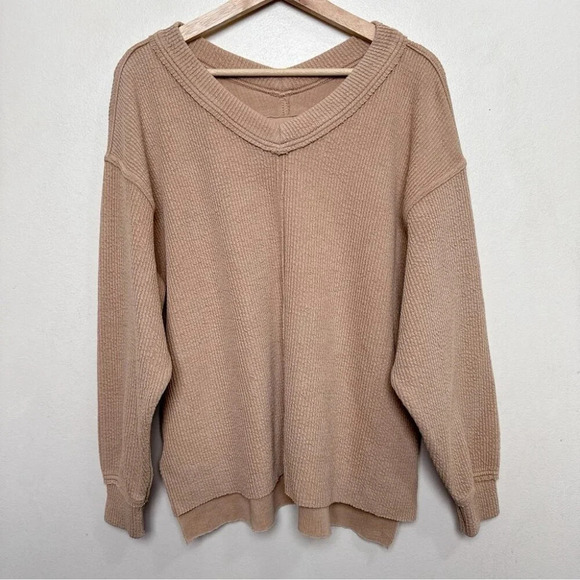 Aerie Womens  Xsmall Textured Wonder Vneck Sweatshirt - Picture 2 of 14